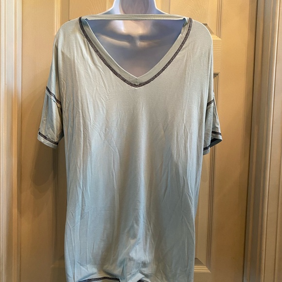 NEW! Sew in Love sage loose top M - Picture 2 of 4